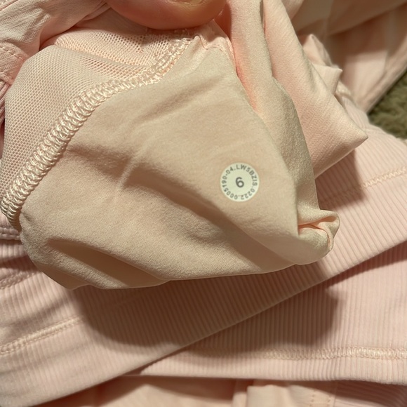 Lululemon Dance Studio Jogger Lined MR Strawberry Milkshake SZ 6 Sold Out - Picture 7 of 9
